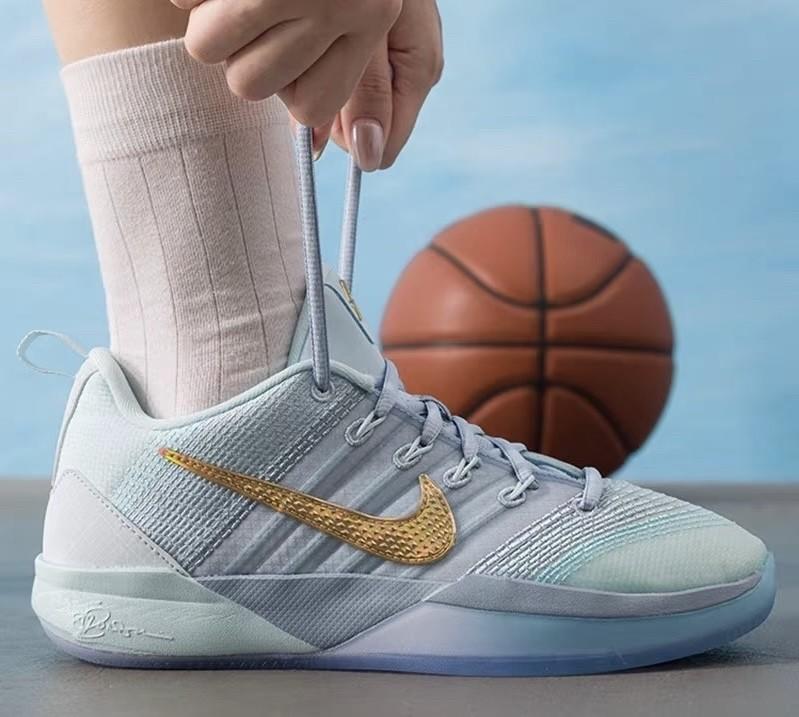 ✨ 谁能拒绝一双干净又能打的白色篮球鞋啊! Nike Sabrina 3白色款闭眼冲